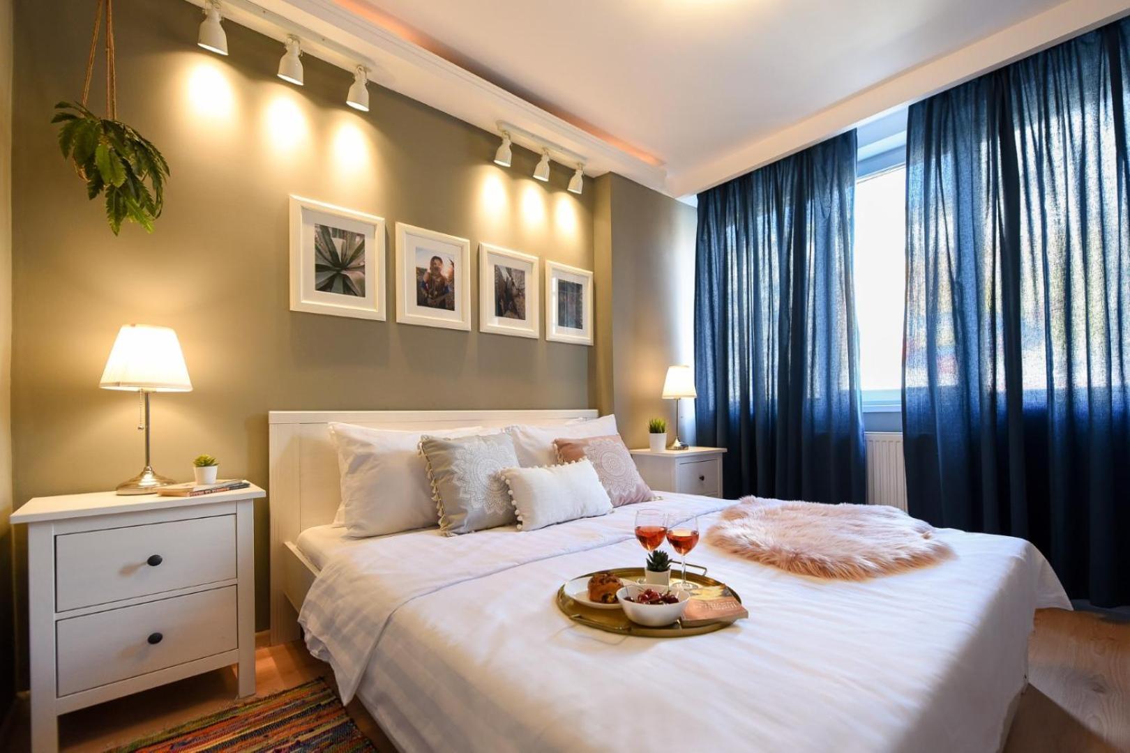 Downtown Oasis: With Cozy Charm Appartamento